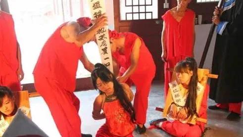 嘉慶年間,20歲少女被凌遲3650刀,死前蒙受大屈辱,她犯了什麼罪 嘉慶年間,20歲少女被凌遲3650刀,死前蒙受大屈辱,她犯了什麼罪