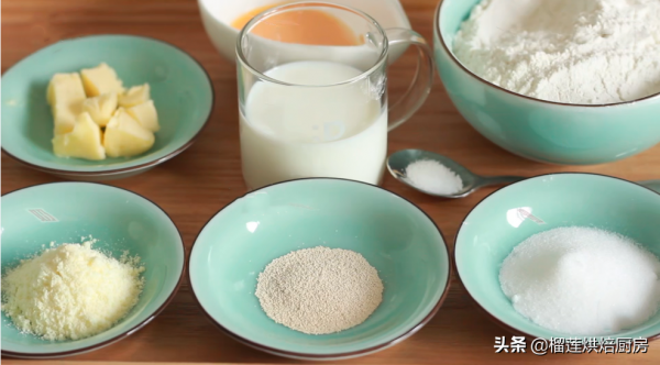 有手就能做的乳酪餅教程，免廚師機免揉，爆拉絲鬆軟香甜不幹不硬