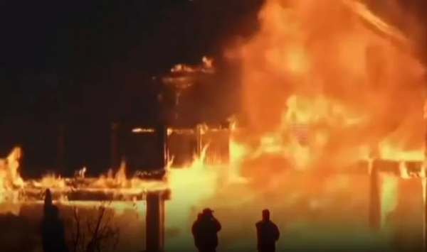 2022魔幻開年：病毒變異，火山爆發，美國暴雪