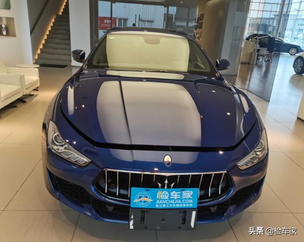 庫存了2年的瑪莎拉蒂吉博力賣74萬，買家：算上加裝節約了10萬