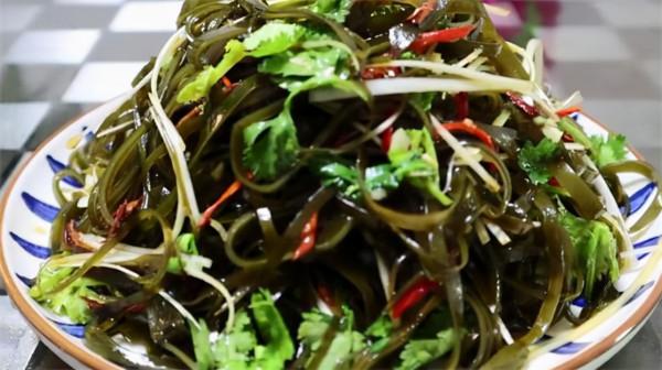 難怪飯店涼拌海帶絲那麼好吃,做法訣竅告訴你,脆嫩爽口又開胃 難怪飯店涼拌海帶絲那麼好吃,做法訣竅告訴你,脆嫩爽口又開胃
