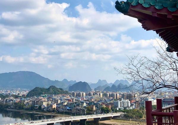 百里灕江第一山-虞山 百里灕江第一山-虞山