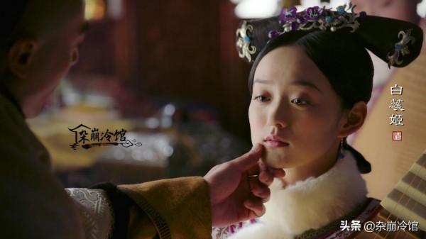 如懿傳|白蕊姬的十五種旗頭,顏色特別豐富,甜度有些高 如懿傳|白蕊姬的十五種旗頭,顏色特別豐富,甜度有些高