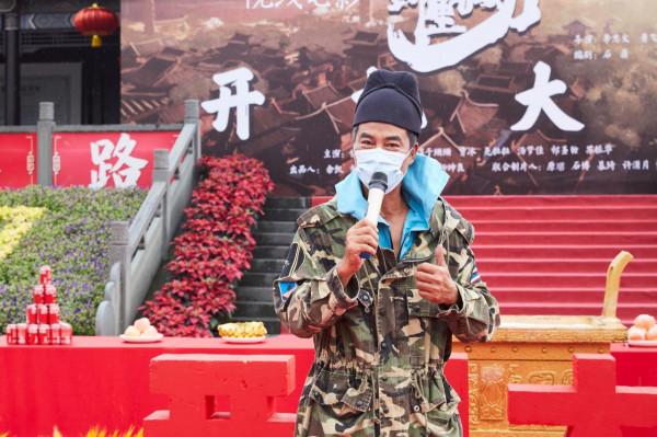 任達華新電影《綿裡藏刀》開機,撲朔迷離的古裝懸疑大片即將上演 任達華新電影《綿裡藏刀》開機,撲朔迷離的古裝懸疑大片即將上演