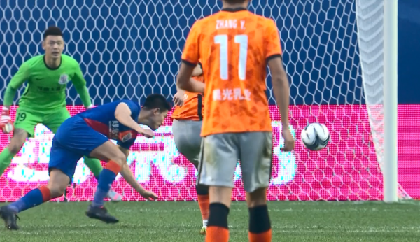 5次撲救立功!前國門救了申花,足協盃4強產生3隊,爭冠形勢明朗 5次撲救立功!前國門救了申花,足協盃4強產生3隊,爭冠形勢明朗