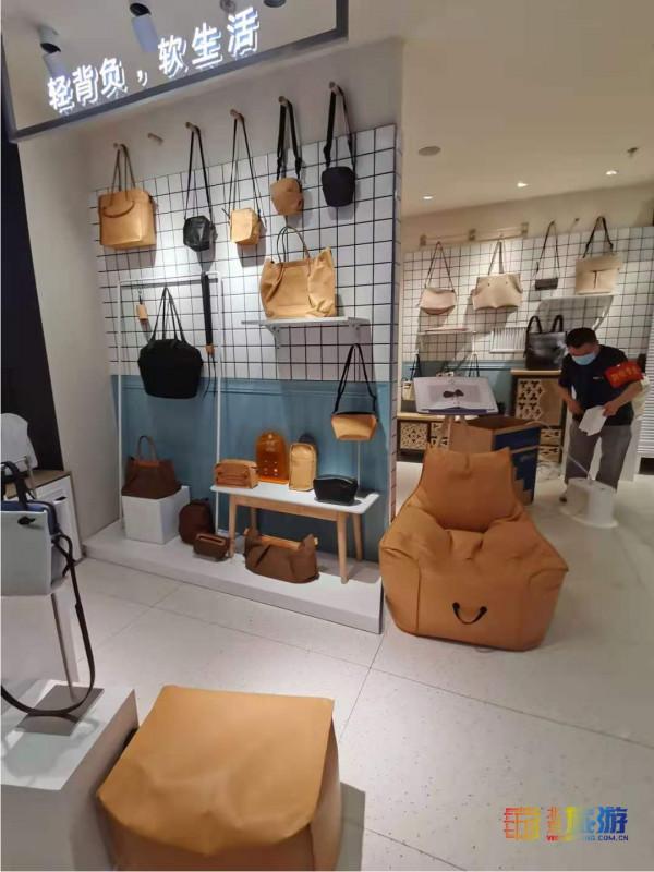 沒想到!在北京西單能逛“森林公園”,還能在公園裡逛商場! 沒想到!在北京西單能逛“森林公園”,還能在公園裡逛商場!