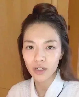 8位當紅“妝感美人”,每一位都離不開化妝品,素顏與路人無差 8位當紅“妝感美人”,每一位都離不開化妝品,素顏與路人無差