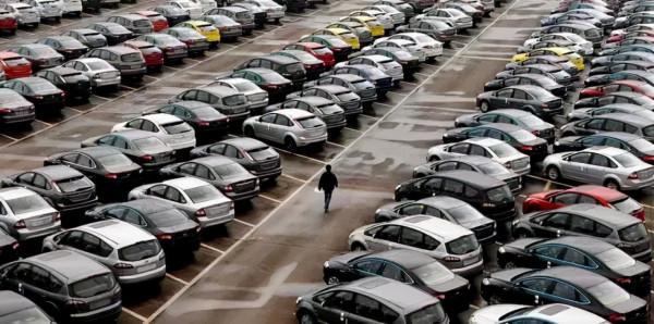 美國汽車市場供不應求，美國買車修車雙難