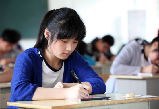 大學不會再“嚴進寬出”，教育部動了真格，“混日子”或無法畢業