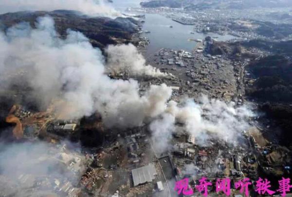 世界最大的地震引起的海嘯