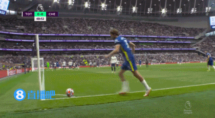 切爾西打破僵局!阿隆索角球開出,蒂亞戈-席爾瓦頭球破門 切爾西打破僵局!阿隆索角球開出,蒂亞戈-席爾瓦頭球破門