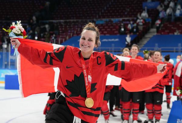 北京冬奧會｜從&OpenCurlyDoubleQuote;天才少女&rdquo;到&OpenCurlyDoubleQuote;定海神針&rdquo;&mdash;&mdash;加拿大女冰隊長波林在北京續寫傳奇