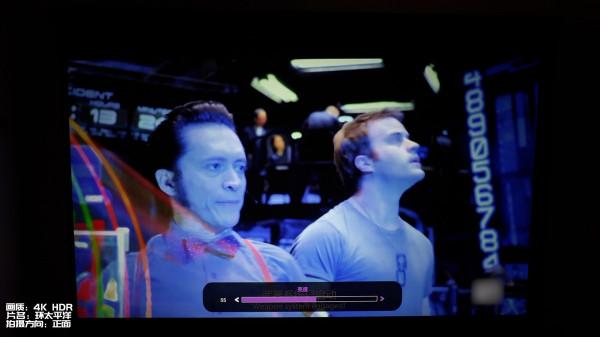 用萬元投影儀和男朋友一起看8K，太爽了