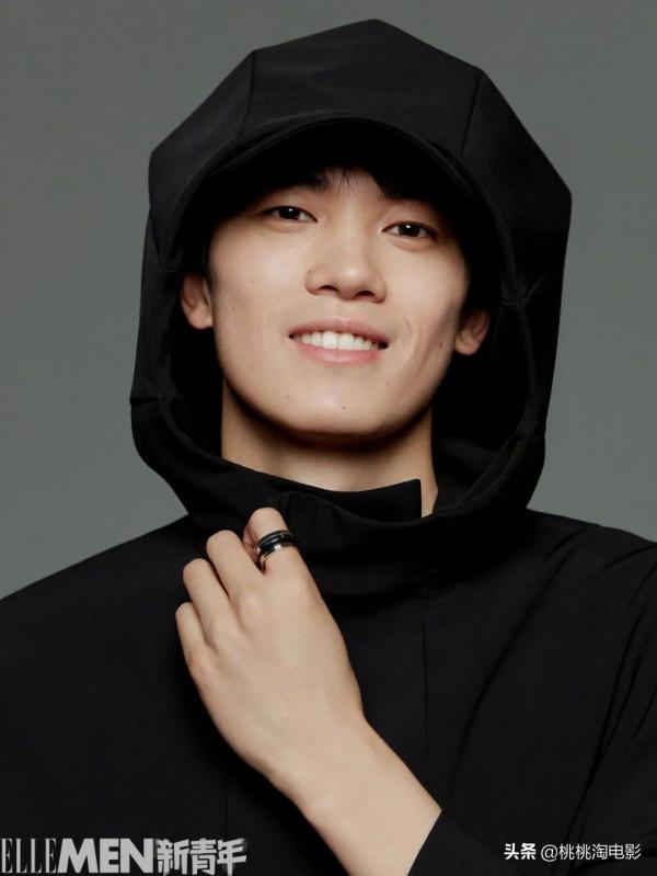 組圖：奧運冠軍汪順《體育畫報》封面大片，外形俊朗高大帥氣