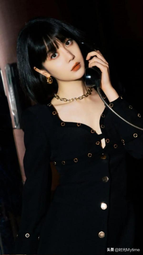 明星桌布：顏值秀場李溪芮