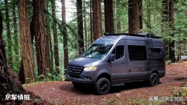 新款賓士4X4露營車，3.0T發動機配7AT，超大儲物空間兩人自駕夠用