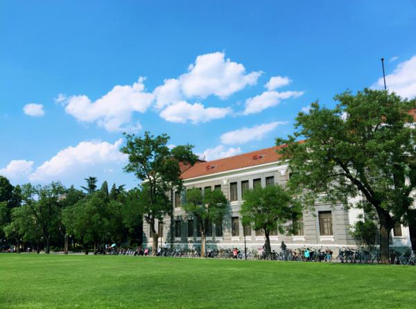 34歲清華女博士當選縣長，既有顏值又有才華，網友：這才是真偶像