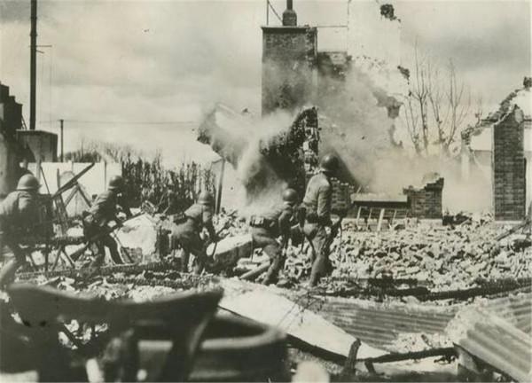 華克之:1945年冒充國民黨中將,兩次誘惑日軍少將贈出大批軍火 華克之:1945年冒充國民黨中將,兩次誘惑日軍少將贈出大批軍火