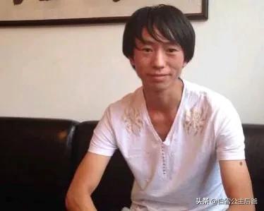 《我的滑板鞋》爆紅再到消失,演唱者“龐麥郎”已進神經醫院 《我的滑板鞋》爆紅再到消失,演唱者“龐麥郎”已進神經醫院