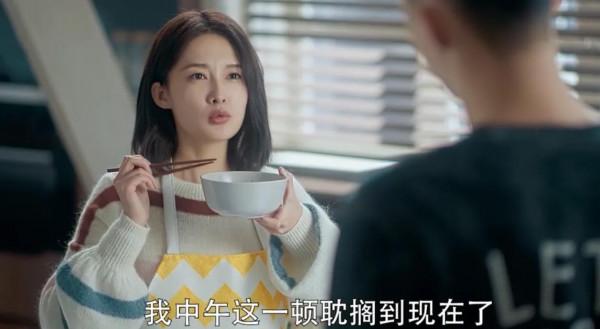 有種女演員的美叫作：髮型越凌亂，人物越狼狽，她就越&OpenCurlyDoubleQuote;驚豔&rdquo;