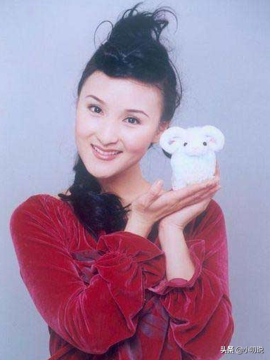 “夢萍”樂珈彤：有小蔣勤勤之稱，息影嫁大8歲富豪，44歲似少女