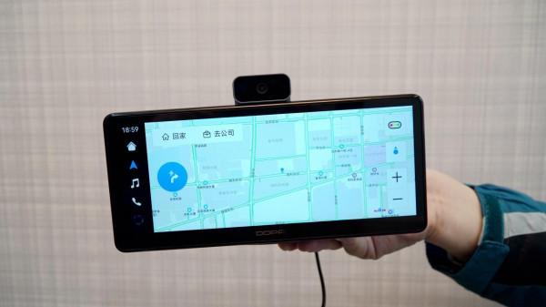 盯盯拍車載智慧屏，支援HUAWEI HiCar，跨屏流轉3K超廣角三攝