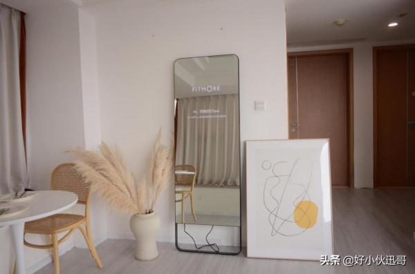 FITMORE智慧健身鏡，教練線上指導，未來的居家運動裝置