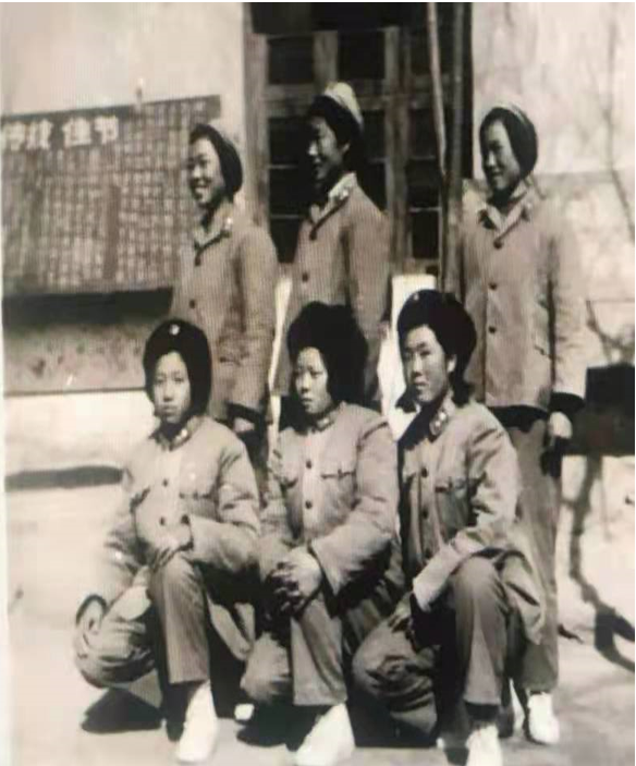 戰友會,他們用明碼電報發出:“戰友,我想你了!” 戰友會,他們用明碼電報發出:“戰友,我想你了!”