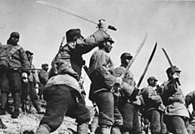 抗戰中，這位團長犧牲，被追授少將，誰知他又活著回來了