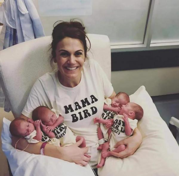 全球僅72例！女子誕下同卵四胞胎，絕了，打麻將永遠不缺人了