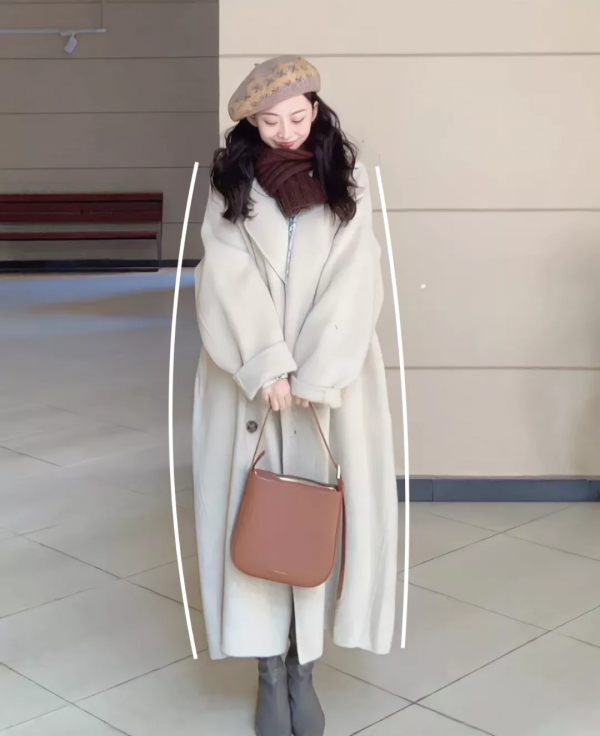 大衣+毛衣,大衣+連衣裙,保暖顯瘦時髦炸了 大衣+毛衣,大衣+連衣裙,保暖顯瘦時髦炸了