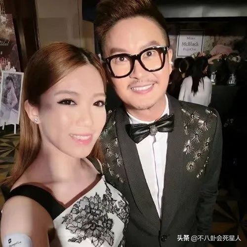 過氣港星走穴群像:黃日華穿西裝拉弓,67歲李國麟縣城賣唱 過氣港星走穴群像:黃日華穿西裝拉弓,67歲李國麟縣城賣唱