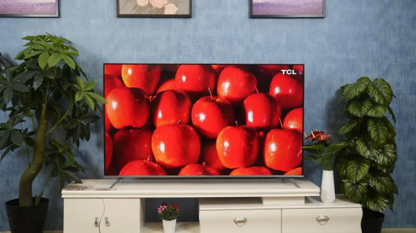 在家擁有電影院，有智屏太幸福了