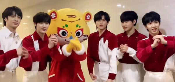 時代少年團北京臺春晚錄製路透，你期待嗎？