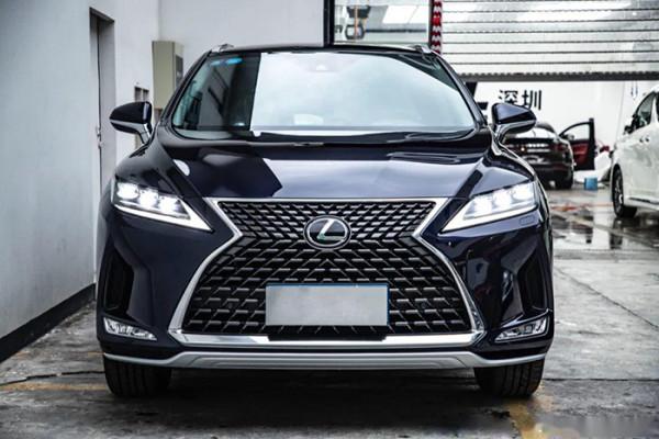 雷克薩斯RX300升級二排頭等艙，座椅可電調節