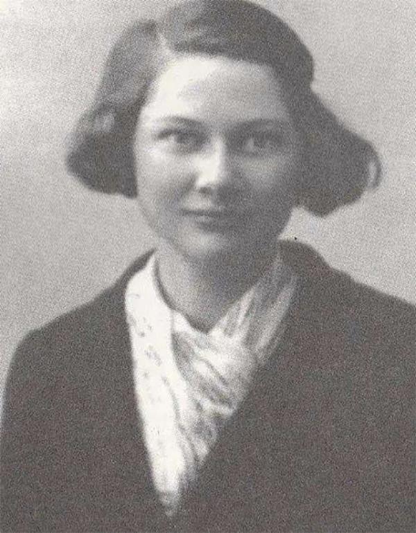 洋媳婦戴乃迭:21嫁才子楊憲益,母親說她的孩子會自殺,後竟成真 洋媳婦戴乃迭:21嫁才子楊憲益,母親說她的孩子會自殺,後竟成真