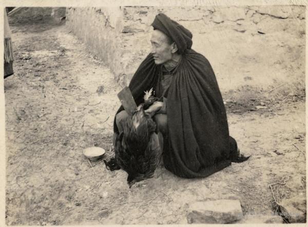 1941年大涼山徒步遊記:遭算計,險些不能前行,幸遇開明黑夷護送 1941年大涼山徒步遊記:遭算計,險些不能前行,幸遇開明黑夷護送