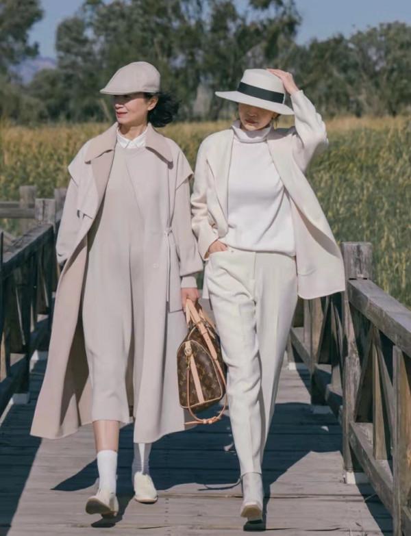 三木媽媽的穿搭“驚豔”了時光,跟著穿就行,減齡優雅顯年輕 三木媽媽的穿搭“驚豔”了時光,跟著穿就行,減齡優雅顯年輕