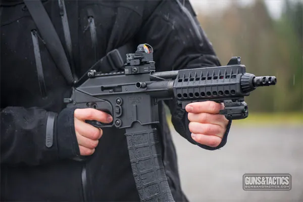 Kel-Tec PLR-16手槍：一款使用AK原理，結合AR元素的半自動手槍