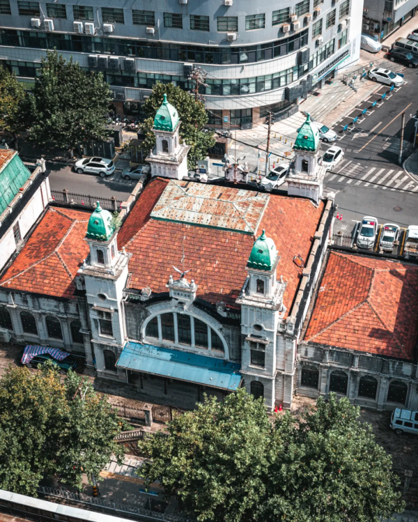 出站就是大海,下車就是滑雪場,中國十大最美火車站巡禮 出站就是大海,下車就是滑雪場,中國十大最美火車站巡禮