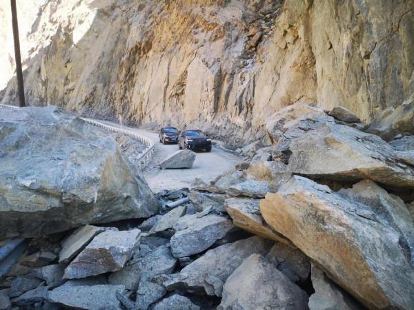 塔莎古道驚魂記