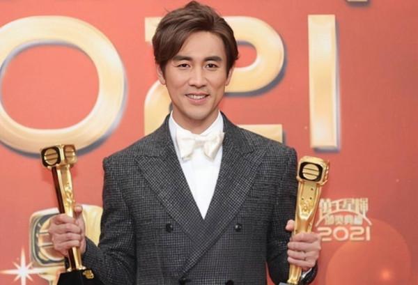 終於破案！TVB女星承認頒獎典禮大喊爸爸，不畏雪藏高情商回應