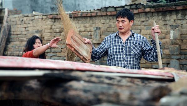 大衣哥的流量被拉麵哥搶了嗎?口碑分化,農村網紅有沒有幕後團隊 大衣哥的流量被拉麵哥搶了嗎?口碑分化,農村網紅有沒有幕後團隊