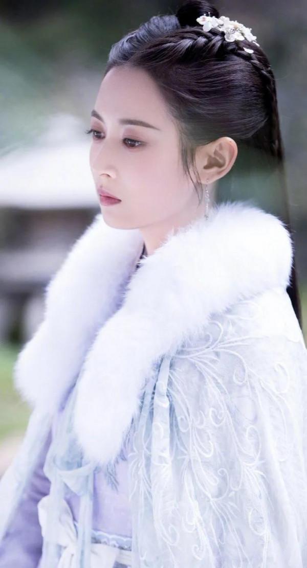 精美圖集｜陳鈺琪古裝好美呀，英氣又不失甜美