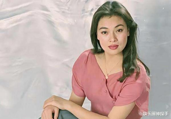 史可倆個混血兒子長大了,21歲老大混血感十足,14歲老二顏值高 史可倆個混血兒子長大了,21歲老大混血感十足,14歲老二顏值高