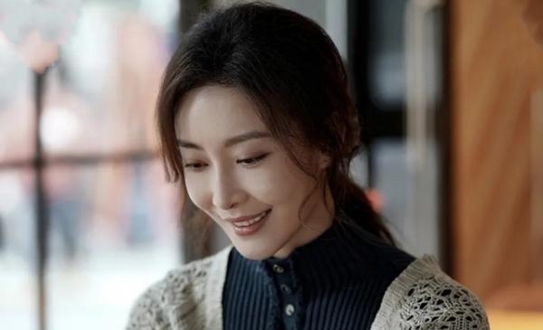 掃黑風暴女演員顏值對比:徐英子清純可愛,江疏影卻遭網友吐槽 掃黑風暴女演員顏值對比:徐英子清純可愛,江疏影卻遭網友吐槽