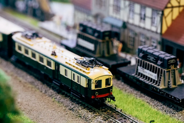 12306、哈囉等出行平臺加快佈局旅遊業 OTA將迎勁敵？