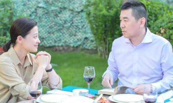 中年CP的顏值天花板，李小冉鍾漢良的新劇官宣圖讓人一秒淪陷