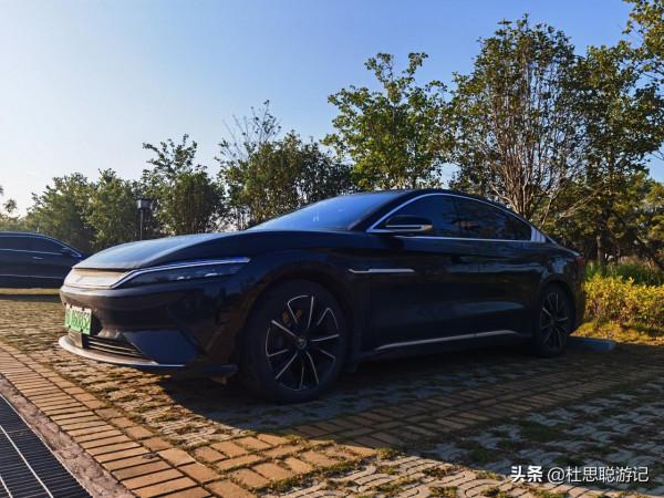 漢EV自駕廣西，園博園入口帶孩子玩遊樂園，我獨自一人逛景區