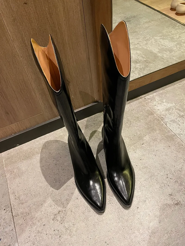 與時髦之間只差一雙西部騎士靴 與時髦之間只差一雙西部騎士靴